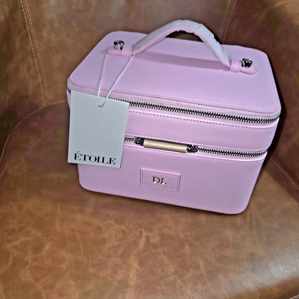 Etoile Pink Vanity Makeup Case BRAND NEW!